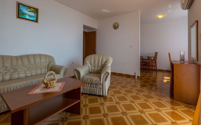 Apartment Adria