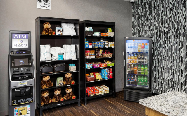 Home Inn & Suites Swift Current