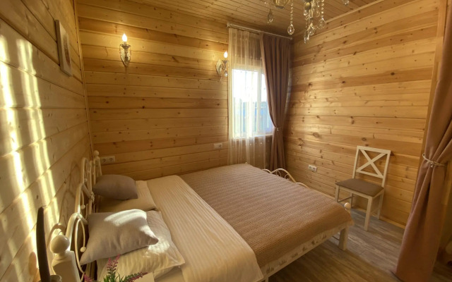 Уютный двухэтажный дом