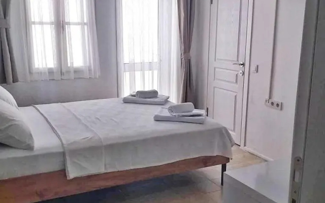 Otel  A