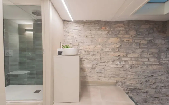 Urio's Castle Suites by Rent all Como