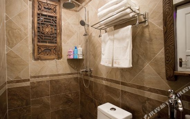 Manshan Caotang Snow Mountain Viewing Boutique Inn – Bathroom – Lijiang