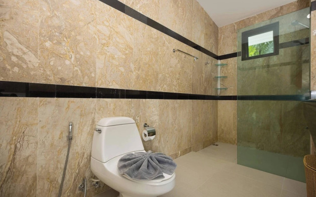 Designer 3BR Villa Silver Pool in Kamala