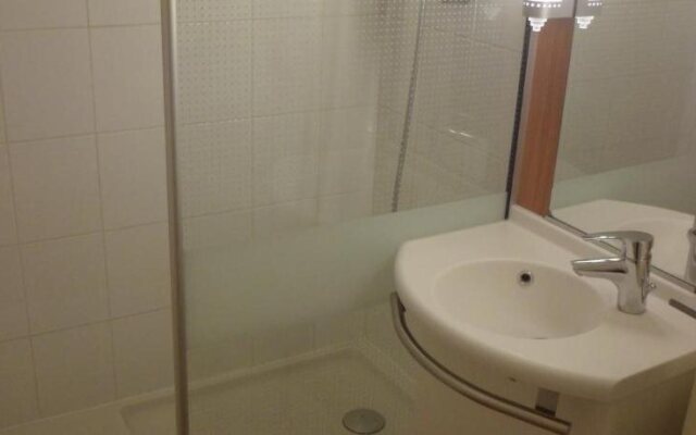 ibis les Etangs des Moines