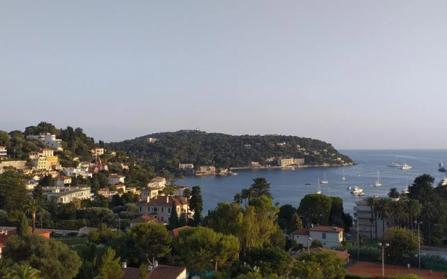 Vue mer exceptionnelle entre Nice et Monaco