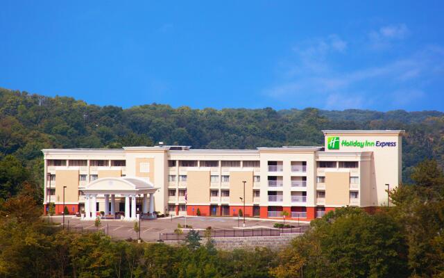 Holiday Inn Express West Cincinnati, an IHG Hotel