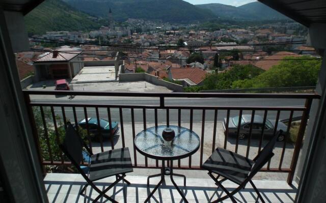 City View Apartment