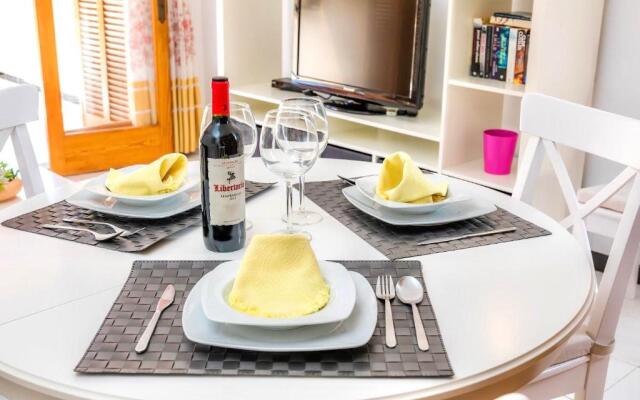 Casa Caty con piscina,a 5 minutos de la Playa