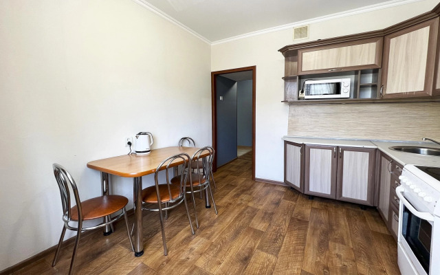 Добрые сутки на Мухачева 258