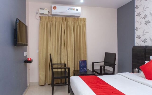 OYO 14872 Annamalai Residency