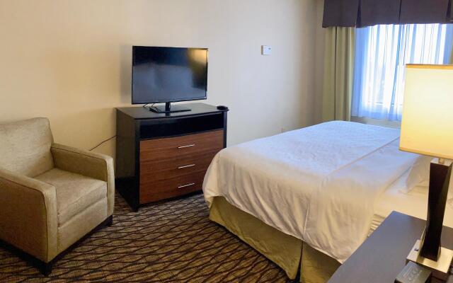 Holiday Inn Express Hotel & Suites Edmond by IHG