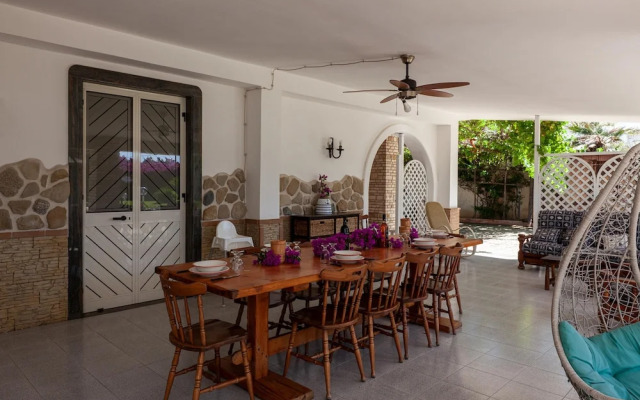 Villa Erika with private garden