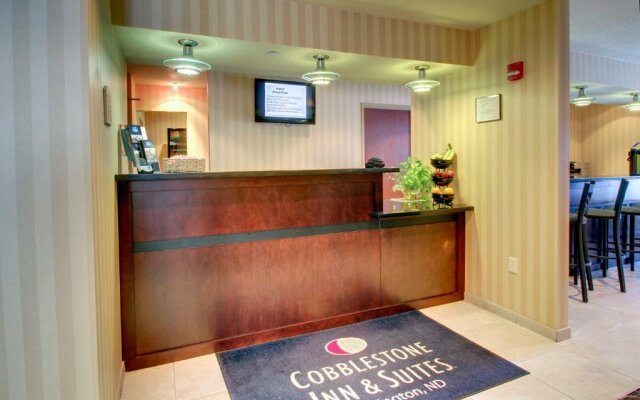 Cobblestone Inn & Suites - Carrington