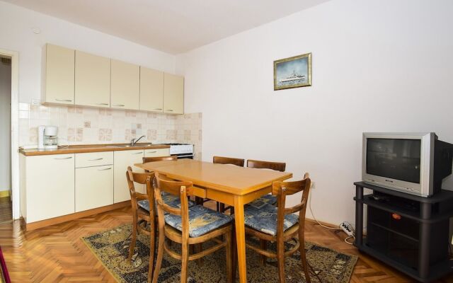 Apartments Komadina M71 / Two Bedrooms
