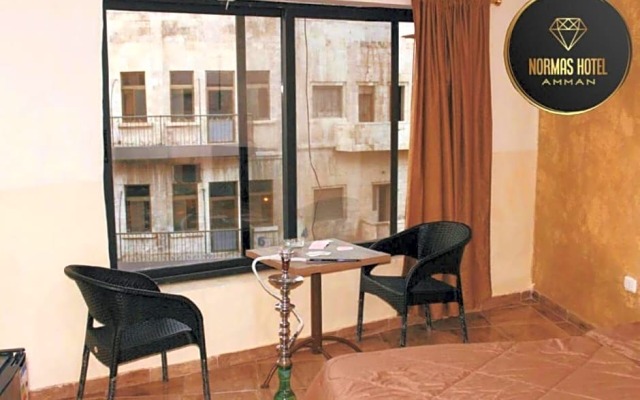 Normas Hotel