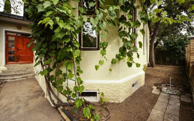 Pincio House