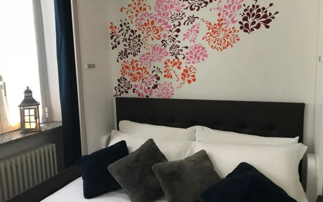 Garibaldi 24 Apartments by Rent all Como