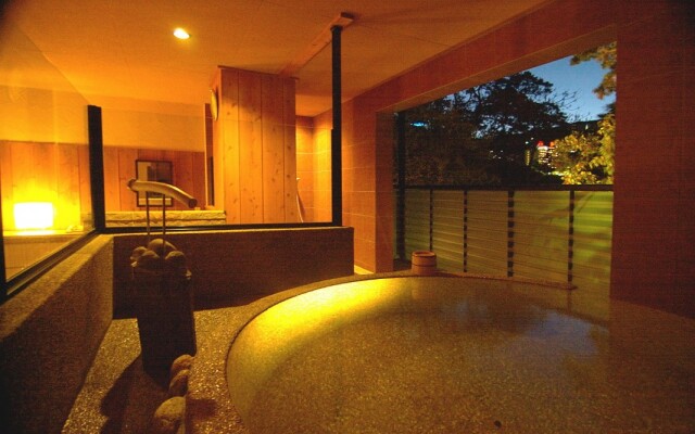 Ito Onsen Otonashi no Moiri Ryokufuen