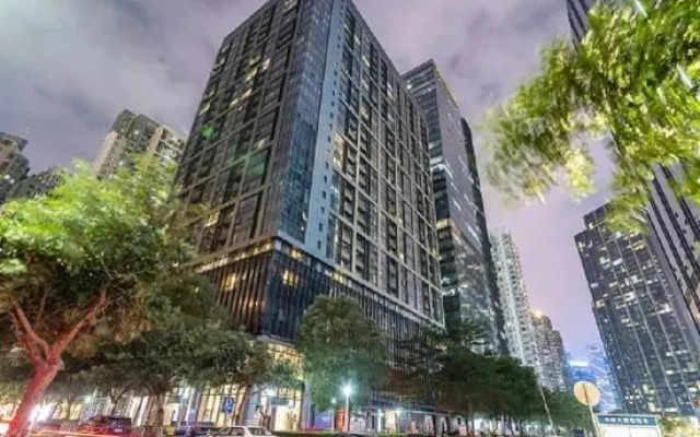 Guangzhou Sun Yat-sen University First Hospital Dongshankou Subway Yumi Boutique Apartment