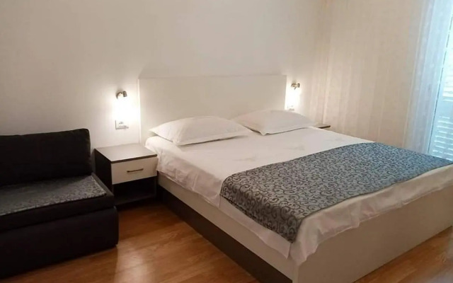 Apartments with a parking space Baska Voda, Makarska - 6827
