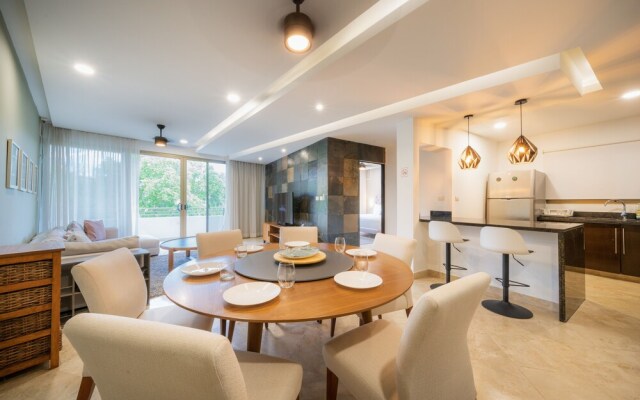 Luxury 2 Bedroom Condo at Haab