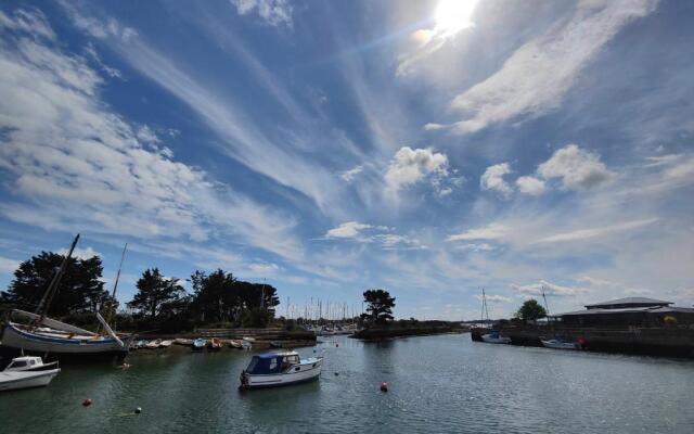 *NEW* Stunning EMSWORTH HARBOUR 3 Bedroom House