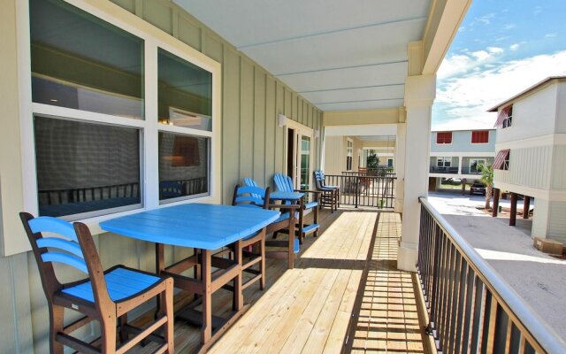 Romeo Beach by Youngs Suncoast