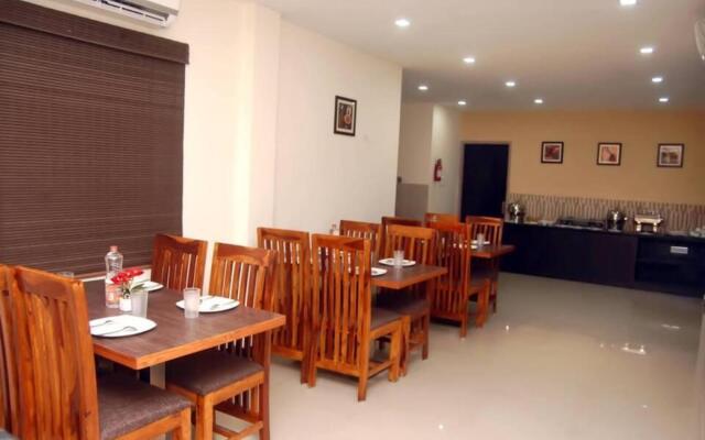 Orange inn Hotel Manapakkam