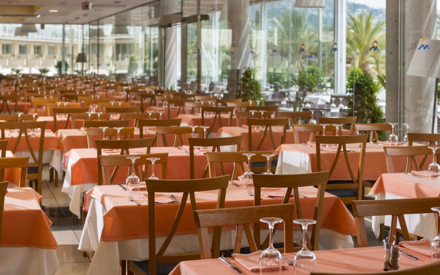 Aparthotel Costa Encantada