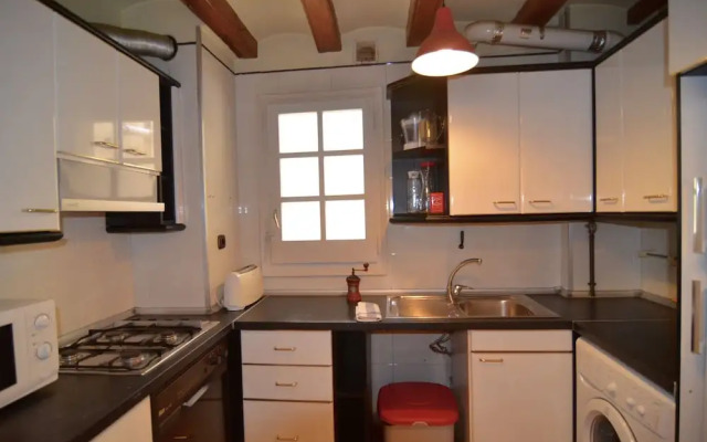 Barcelona Cosmopolitan 1A Apartment