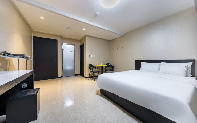 Suwon Hotel Flex