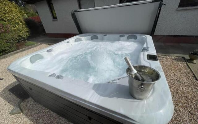 Relax at the Blue Spa House in the Highlands