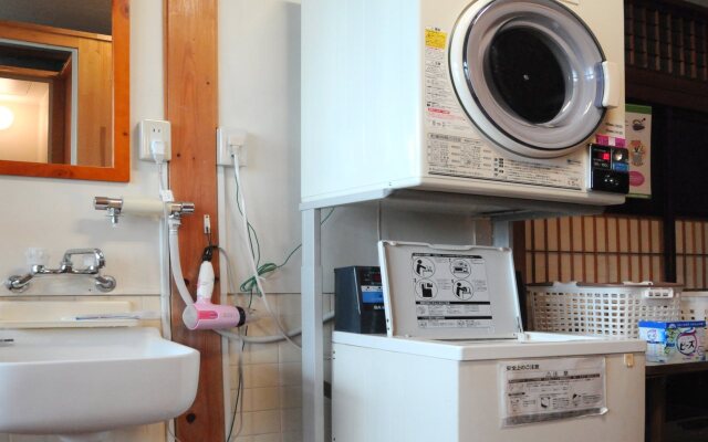 Sakura Guest House - Hostel