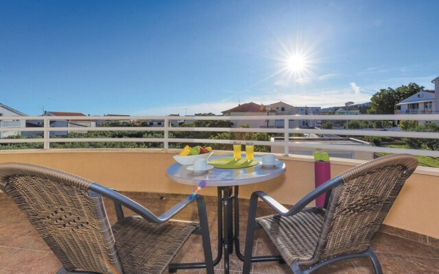 Stunning Home in Vodice With Wifi and 2 Bedrooms