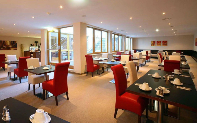 Banyan Hotel