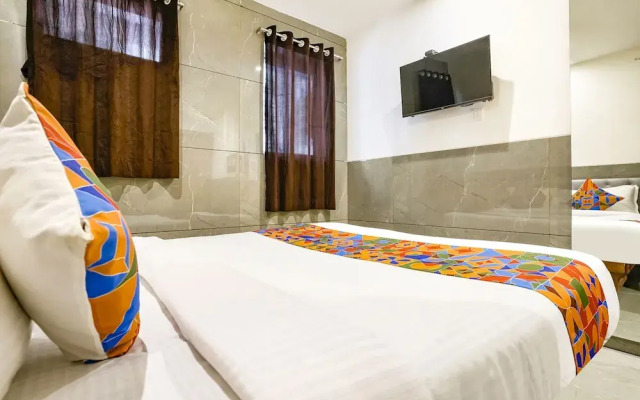 FabHotel Shubham Inn