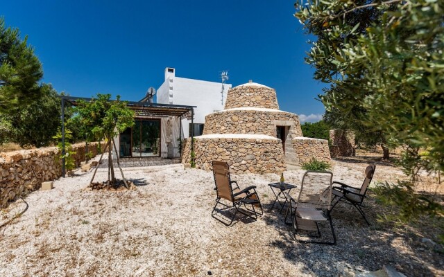 2670 Trullo Corni di Fiasco by Barbarhouse