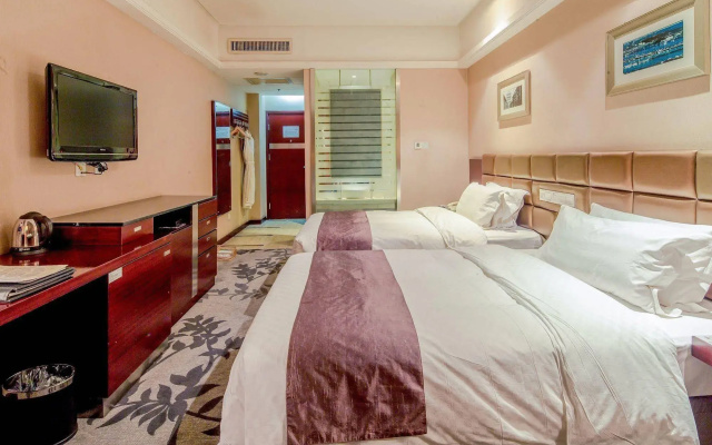 Fengyan Jianguo Hotel