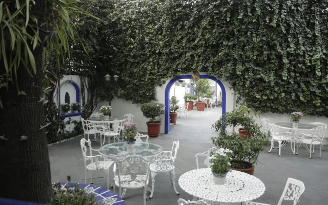 Hotel Casa González
