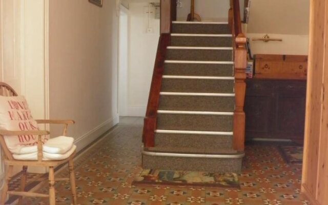 Holyhead Lodge