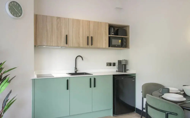 Sixty Aparthotel 2bed, Central Cardiff + Parking