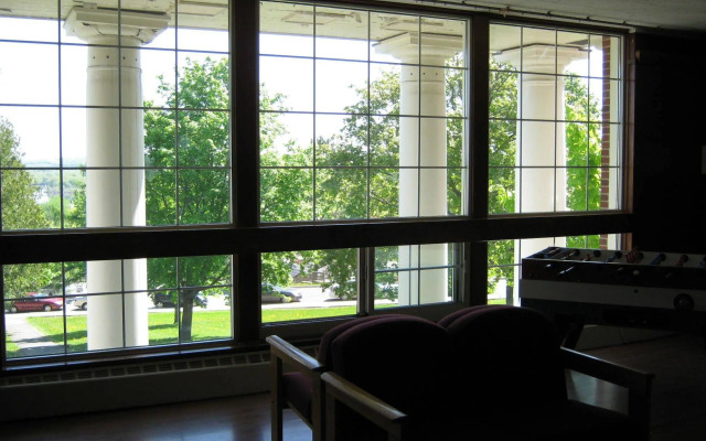UNB Fredericton Summer Hotel