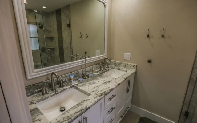 7965 Estero - Paradise Point