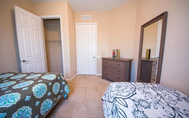 H2u - Olive - Vc4804 4 Bedroom Apts by Redawning