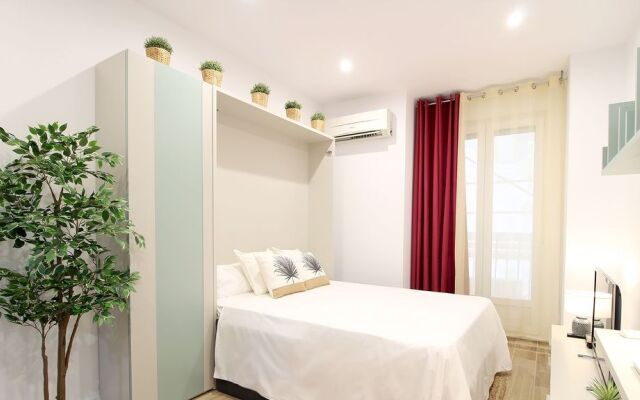 Charming Puerta del Sol