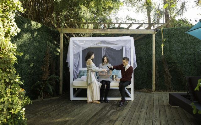 Elegant NOLA Chateau: Prime Spot - By YouRent