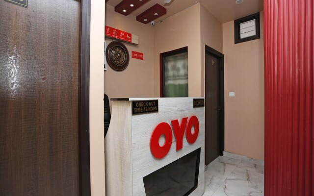 OYO 27700 The Better Inn