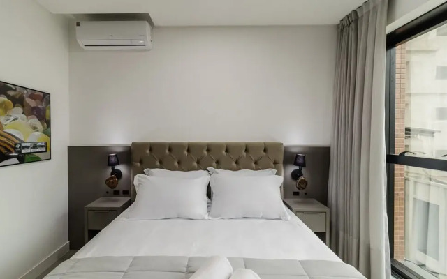 MHFBs Edifício Moderno piscina vista mar