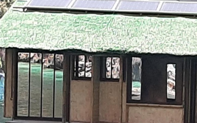 Paolyn Floating House Restaurant