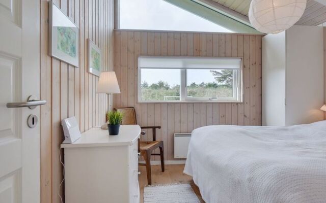 "Carolin" - 320m from the sea in NW Jutland